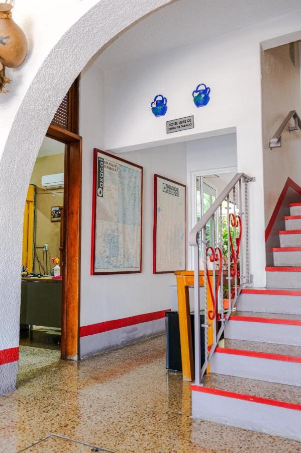 Hotel Posada El Cid Oaxaca Bagian luar foto