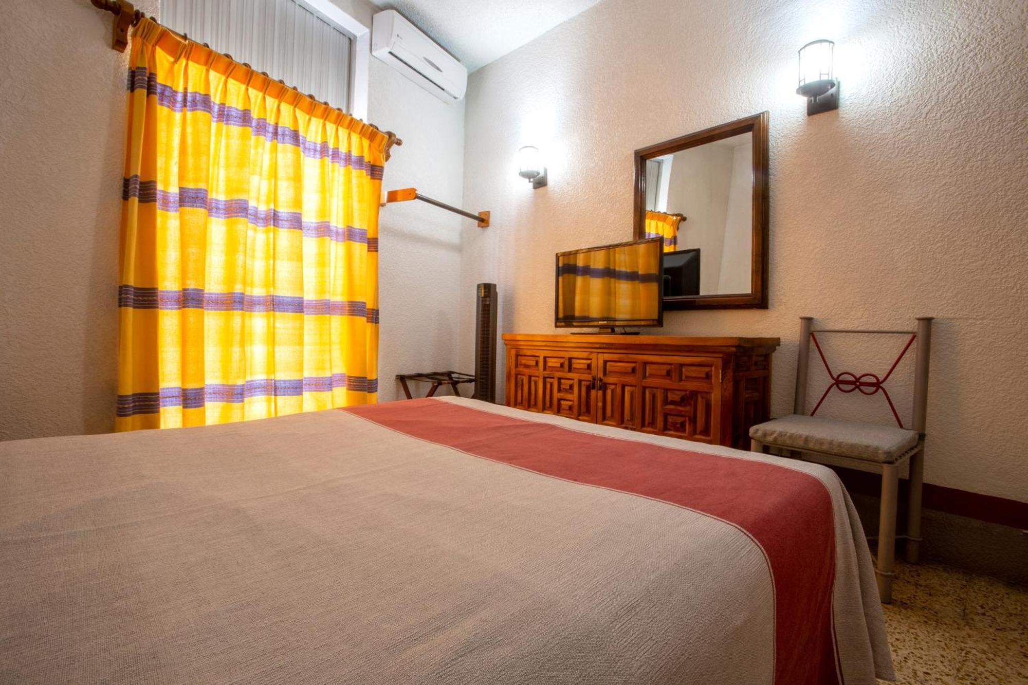 Hotel Posada El Cid Oaxaca Bagian luar foto